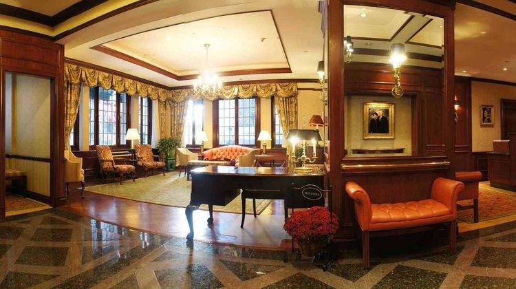 Wall Street Inn NYC Lobby