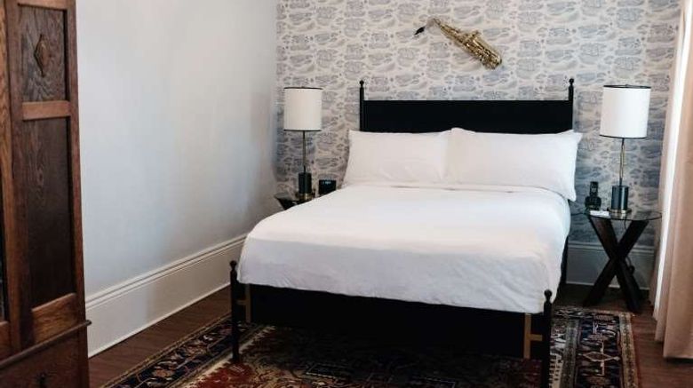 <b>Henry Howard Hotel Room</b>. Images powered by <a href="https://www.leonardoworldwide.com/" title="Leonardo Worldwide" target="_blank">Leonardo</a>.