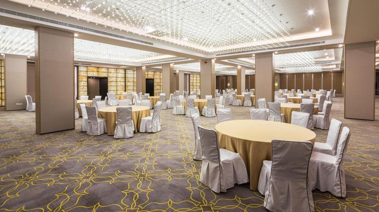 <b>Aber Al Munsiyah Hotel Ballroom</b>. Images powered by <a href="https://www.leonardoworldwide.com/" title="Leonardo Worldwide" target="_blank">Leonardo</a>.
