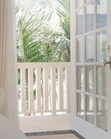 Cara Hotel