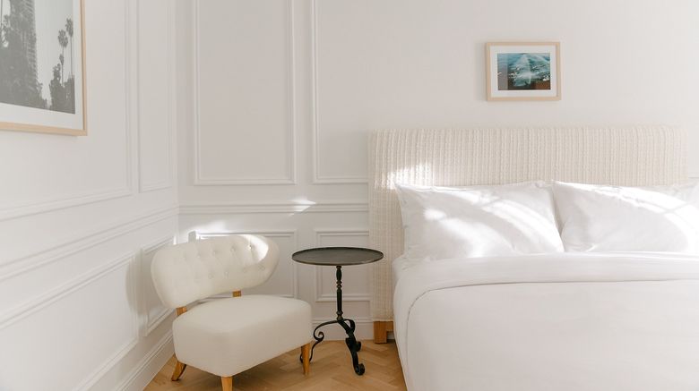 <b>Cara Hotel Room</b>. Images powered by <a href="https://www.leonardoworldwide.com/" title="Leonardo Worldwide" target="_blank">Leonardo</a>.