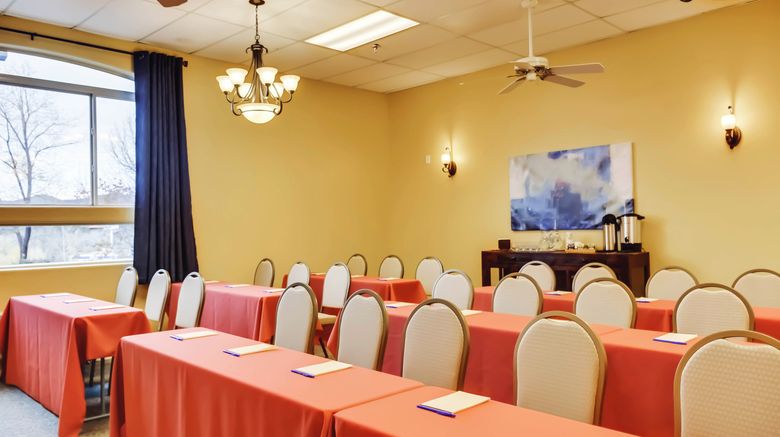 <b>Forest Villas Hotel Meeting</b>. Images powered by <a href="https://www.leonardoworldwide.com/" title="Leonardo Worldwide" target="_blank">Leonardo</a>.