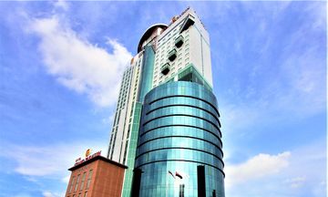 Grand Paragon Hotel