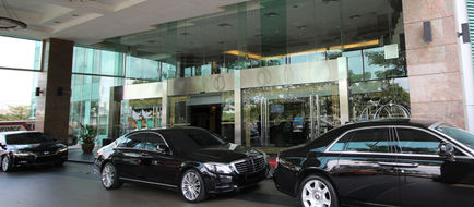 Grand Paragon Hotel Exterior