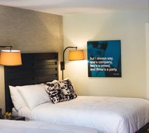 Hotel Hi-Ho Room