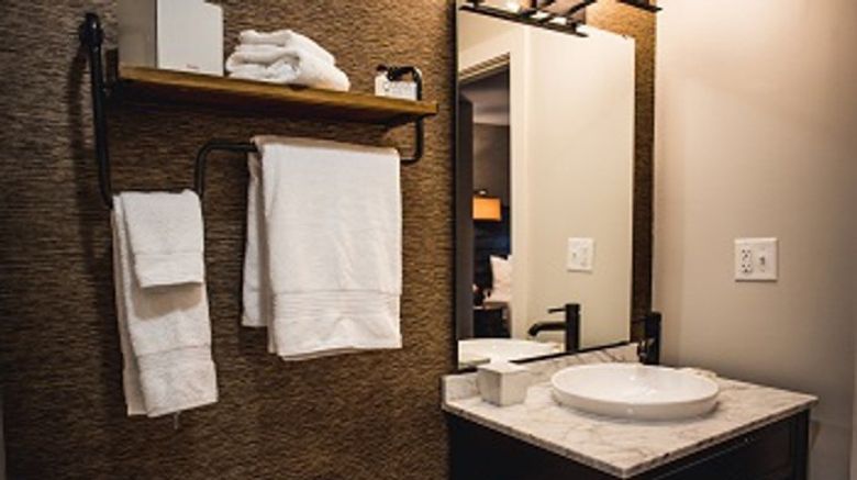 <b>Hotel Hi-Ho Room</b>. Images powered by <a href="https://www.leonardoworldwide.com/" title="Leonardo Worldwide" target="_blank">Leonardo</a>.