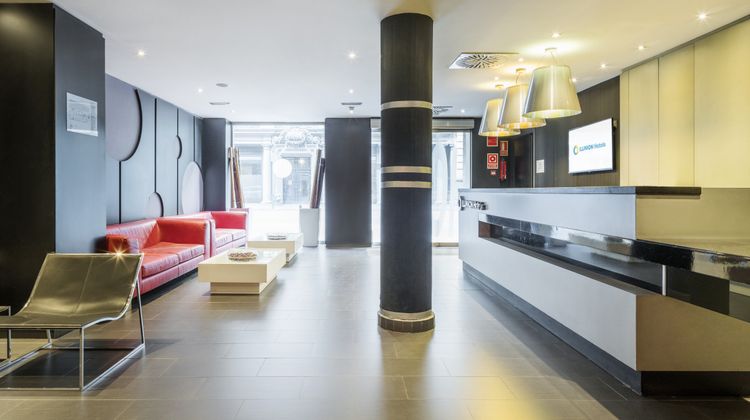 Hotel Ilunion Almirante Lobby