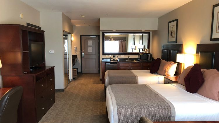 Shilo Inns Killeen Suite