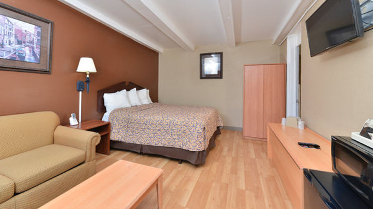Budget Inn Downtown Boise Room