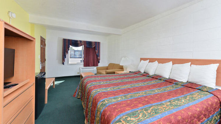 Budget Inn Downtown Boise Room