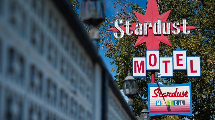 Stardust Motel Exterior