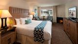 Cambria Landing Inn & Suites Room