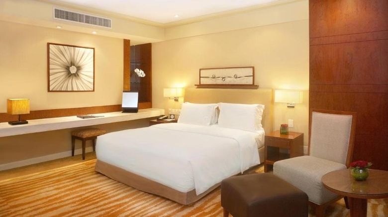 New Coast Hotel Manila Room. Images powered by <a href="https://www.leonardoworldwide.com" target="_blank" rel="noopener">Leonardo</a>.