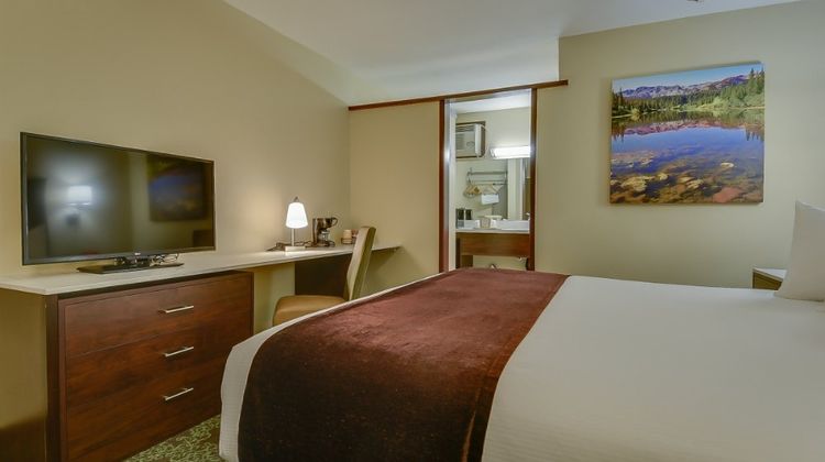 Vagabond Inn Bishop Room