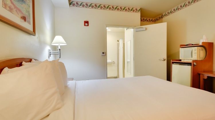 Vagabond Inn Hacienda Heights Room