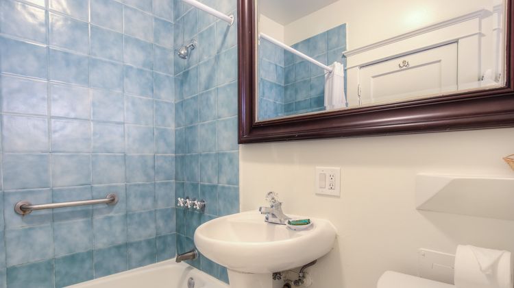 Sea Blue Hotel Suite