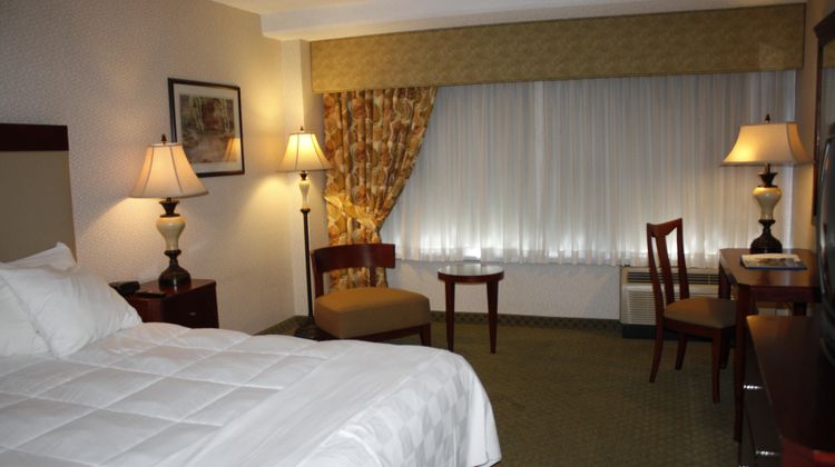 Hotel Huntington Beach Suite