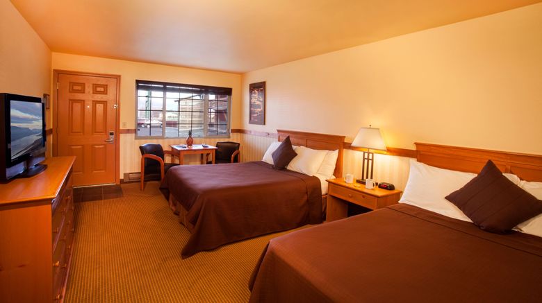 <b>Cousins Country Inn Room</b>. Images powered by <a href="https://www.leonardoworldwide.com/" title="Leonardo Worldwide" target="_blank">Leonardo</a>.