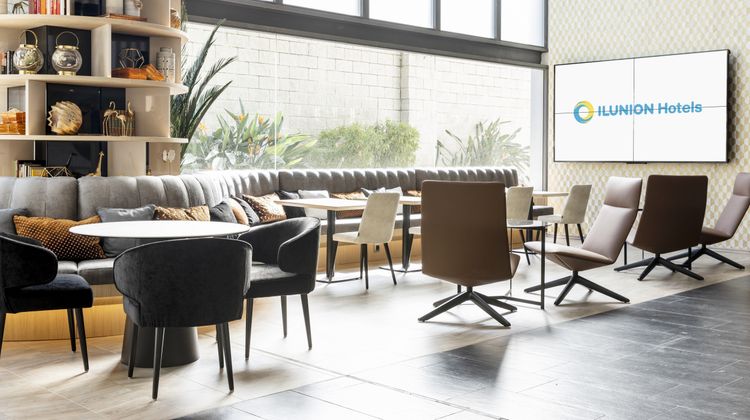 Ilunion Barcelona Lobby