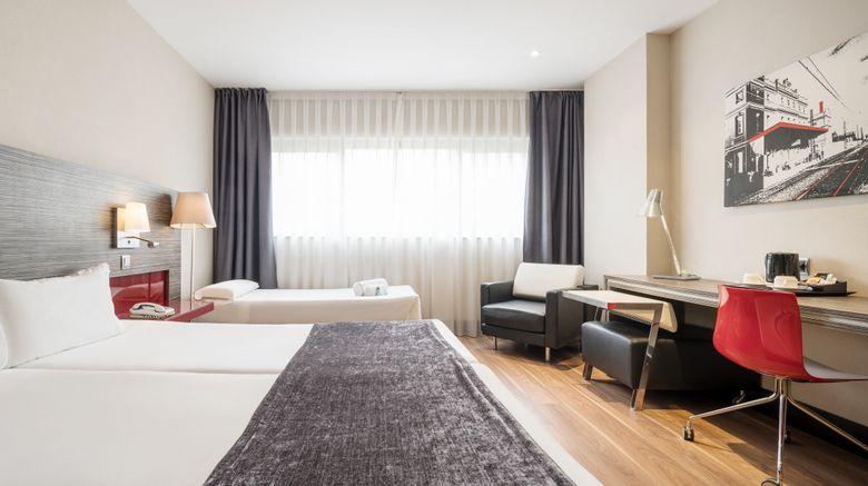 <b>Ilunion Barcelona Room</b>. Images powered by <a href="https://www.leonardoworldwide.com/" title="Leonardo Worldwide" target="_blank">Leonardo</a>.
