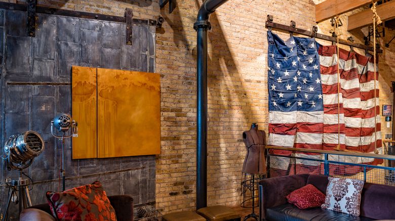 <b>The Iron Horse Hotel Lobby</b>. Images powered by <a href="https://www.leonardoworldwide.com/" title="Leonardo Worldwide" target="_blank">Leonardo</a>.