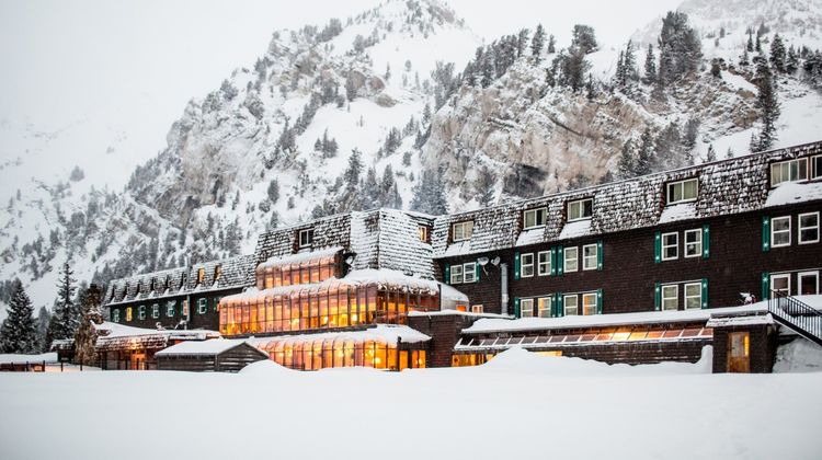 Alta Peruvian Lodge Exterior