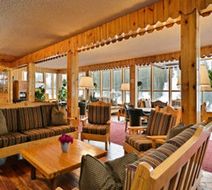 Alta Peruvian Lodge Lobby