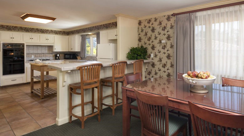<b>Brisas del Mar, Inn at the Beach Suite</b>. Images powered by <a href="https://www.leonardoworldwide.com/" title="Leonardo Worldwide" target="_blank">Leonardo</a>.