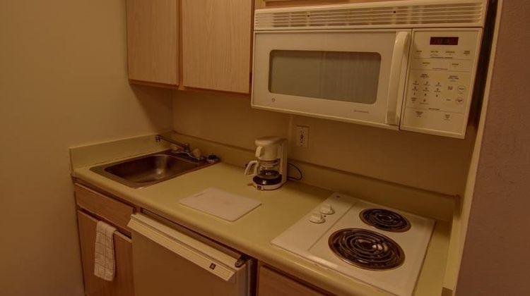 InTown Suites Cumming Room