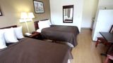 InTown Suites Gulfport Airport Room