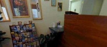 InTown Suites Gulfport Airport Lobby