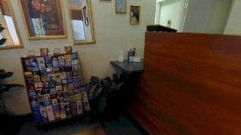 <b>InTown Suites Gulfport Airport Lobby</b>. Images powered by <a href="https://www.leonardoworldwide.com/" title="Leonardo Worldwide" target="_blank">Leonardo</a>.