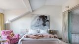 Hotel Rival Room