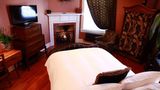 Inn on Broadway Room