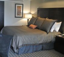 Aspen Select Hotel Rochester Room