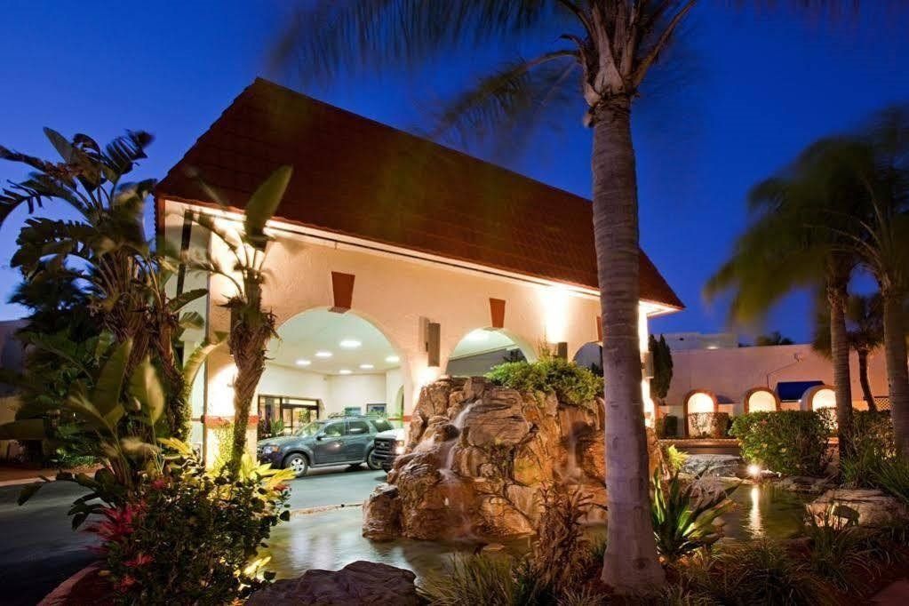 Maingate Lakeside Resort First Class Kissimmee FL Hotels GDS