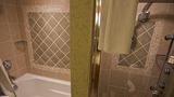 <b>Lake Lawn Resort Suite</b>. Images powered by <a href="https://www.leonardoworldwide.com/" title="Leonardo Worldwide" target="_blank">Leonardo</a>.