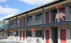 Cross-Winds Motor Inn