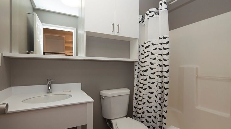 <b>Uptown Suites Smyrna Room</b>. Images powered by <a href="https://www.leonardoworldwide.com/" title="Leonardo Worldwide" target="_blank">Leonardo</a>.