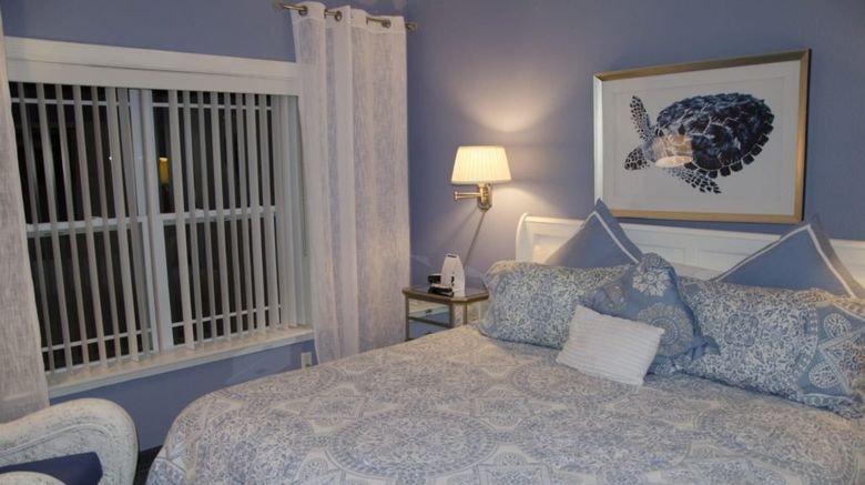 <b>Delavan Lake Resort Suite</b>. Images powered by <a href="https://www.leonardoworldwide.com/" title="Leonardo Worldwide" target="_blank">Leonardo</a>.