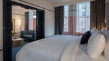 Hu. Hotel, Memphis Suite