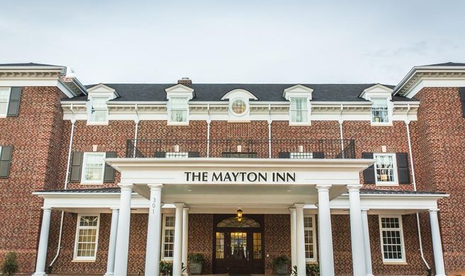 The Mayton Inn Exterior
