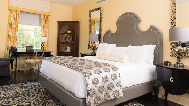 <b>The Mayton Inn Room</b>. Images powered by <a href="https://www.leonardoworldwide.com/" title="Leonardo Worldwide" target="_blank">Leonardo</a>.