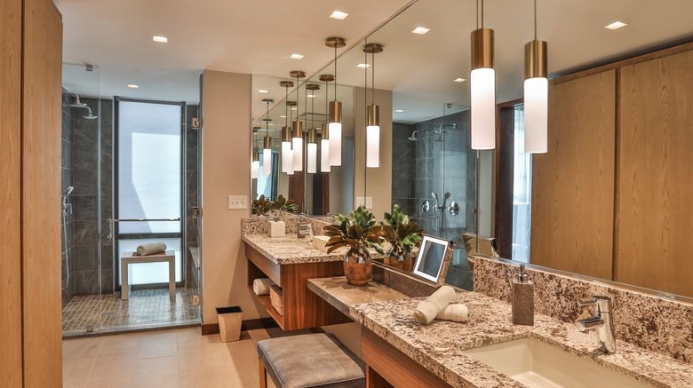 <b>The Drey Hotel Suite</b>. Images powered by <a href="https://www.leonardoworldwide.com/" title="Leonardo Worldwide" target="_blank">Leonardo</a>.