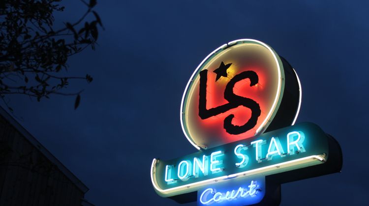 Lone Star Court, by Valencia Hotel Group Exterior