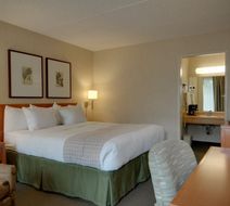 Vagabond Inn Executive Sacramento Room