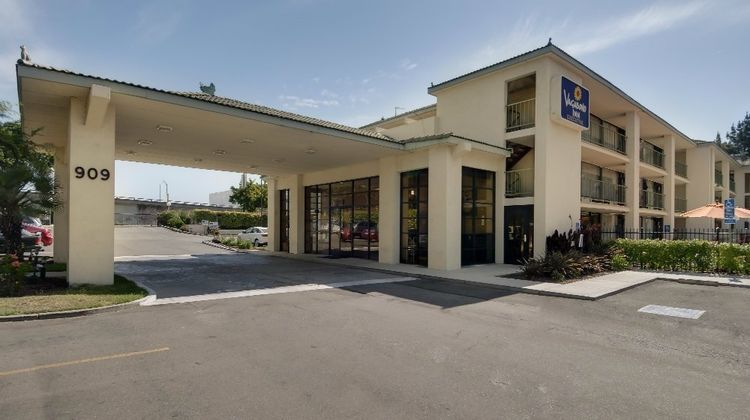 Vagabond Inn Executive Sacramento Exterior