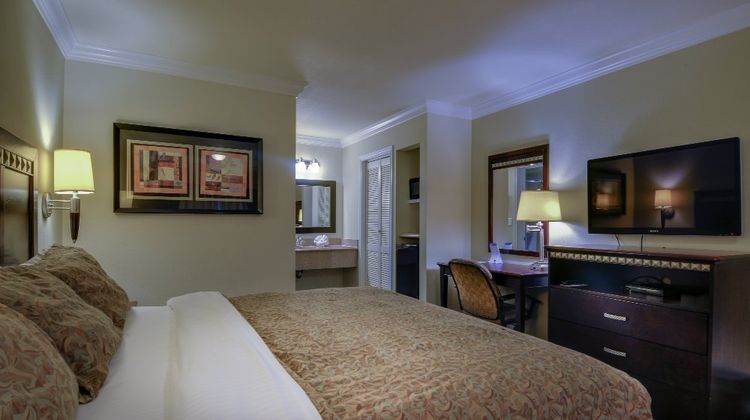 Vagabond Inn Whittier Room
