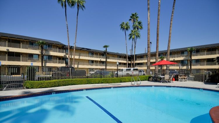 Vagabond Inn Whittier Pool