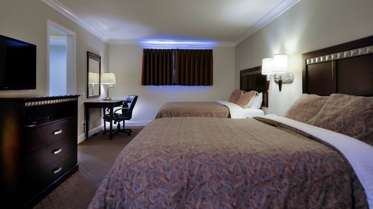 Vagabond Inn Whittier Room